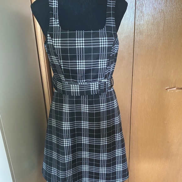 Summer plaid dress - Picture 2 of 7
